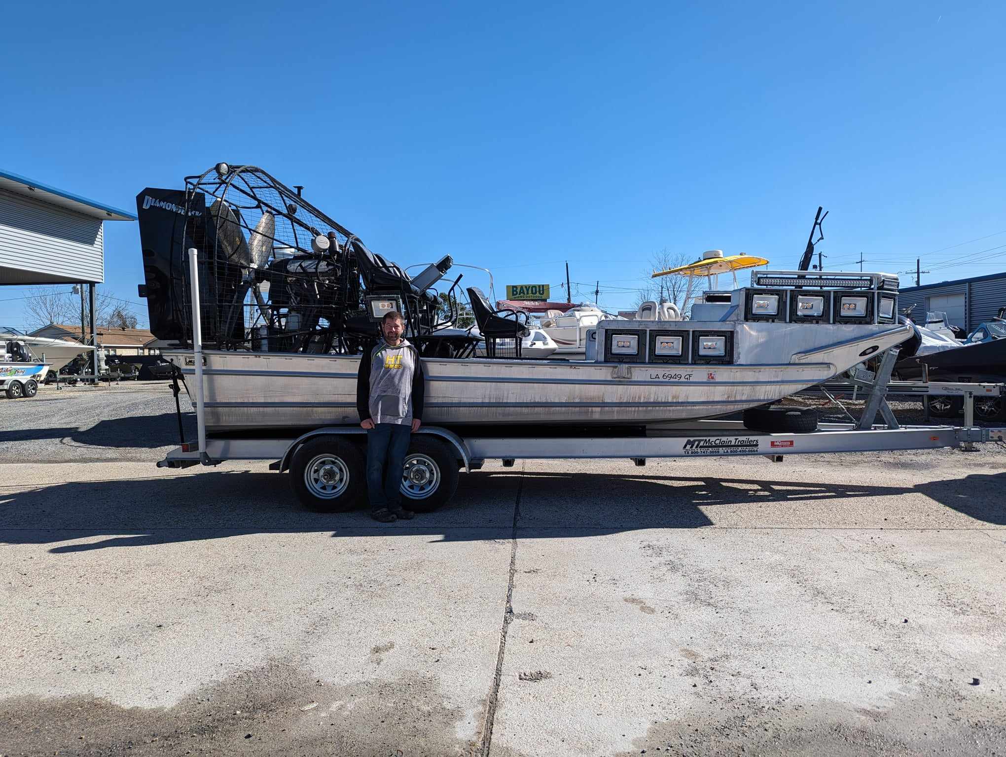 airboat.jpg airboat.jpg